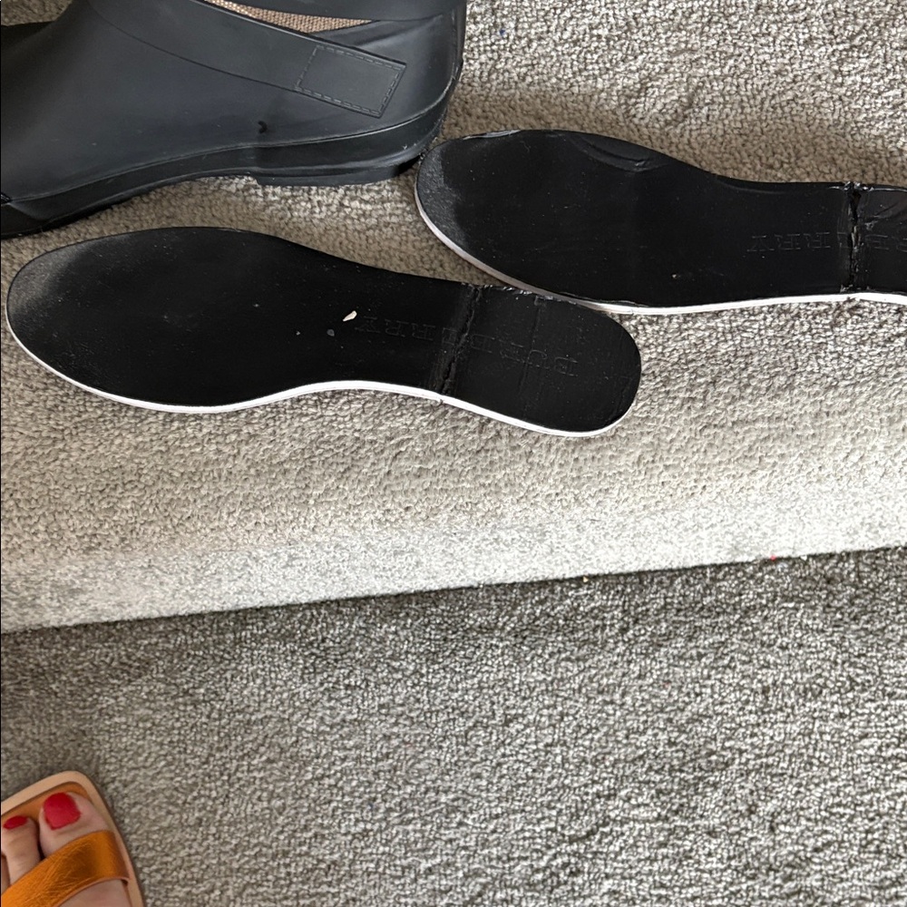 Burberry Black and Beige Plaid Rain Ankle Boots - Picture 4 of 5